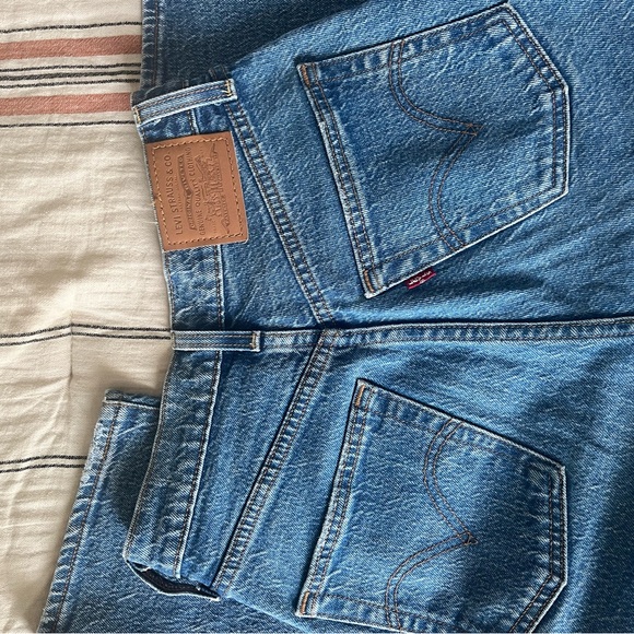 Levi's Denim - Levi's Blue Straight Leg Jeans with Contrast Stitching